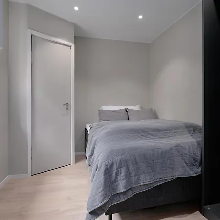 Apartamento Moderne Leilighet Med Sjoutsikt